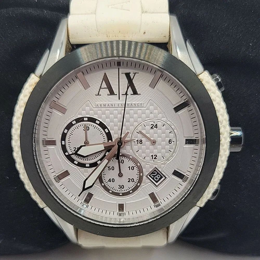 Armani Exchange AX1225 Men's White Silicone Analog Dial Quartz Wrist Watch BC455